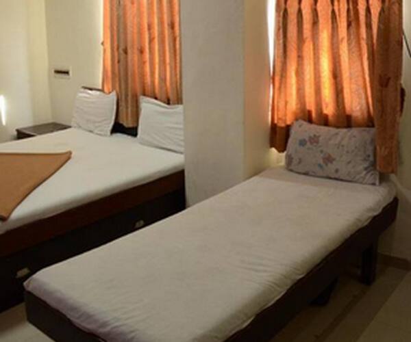 Abhishek Hotel, Jamshedpur 2